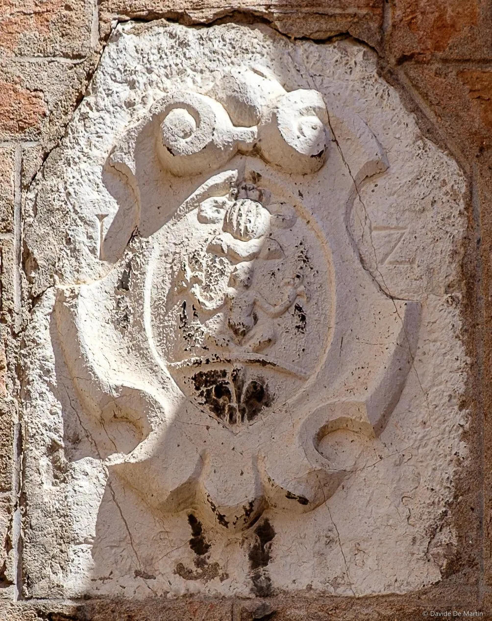 Stemma, Calle da Mosto o Balbi dai Colori, Cannaregio