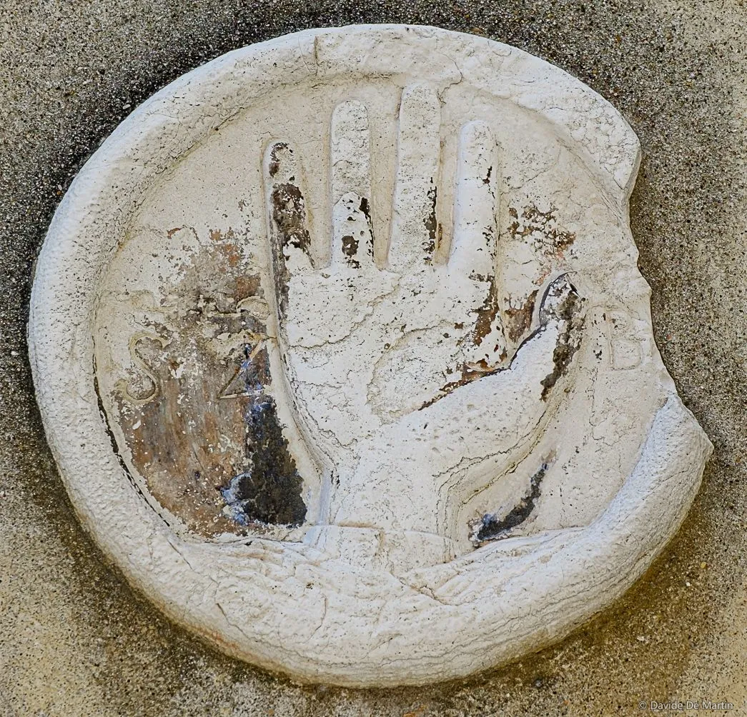 Simbolo di confraternita, Piscina del Cristo, Cannaregio