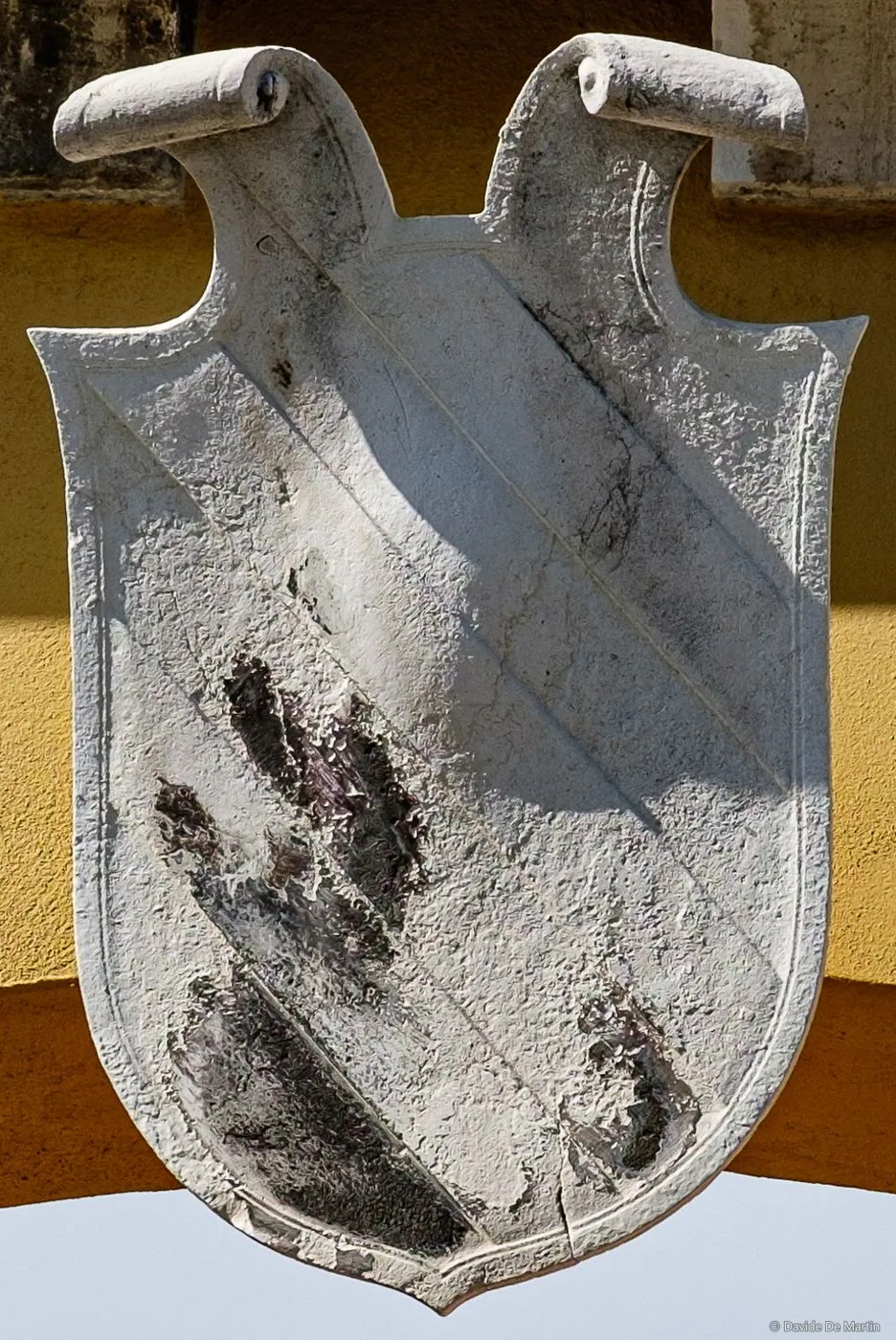 Stemma Contarini, Fondamenta de le Capuzine, Cannaregio