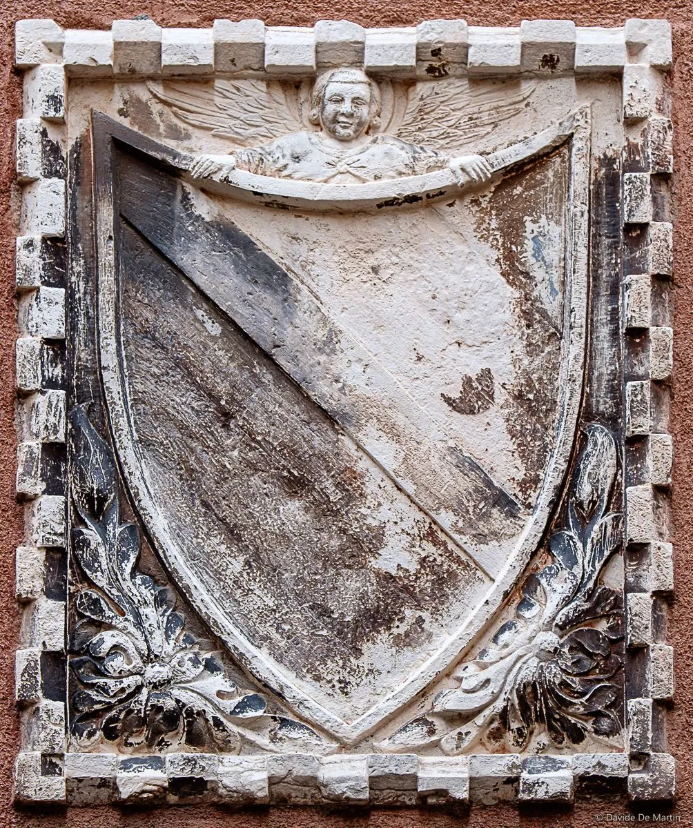 Stemma Contarini, Salizada S. Canzian, Cannaregio