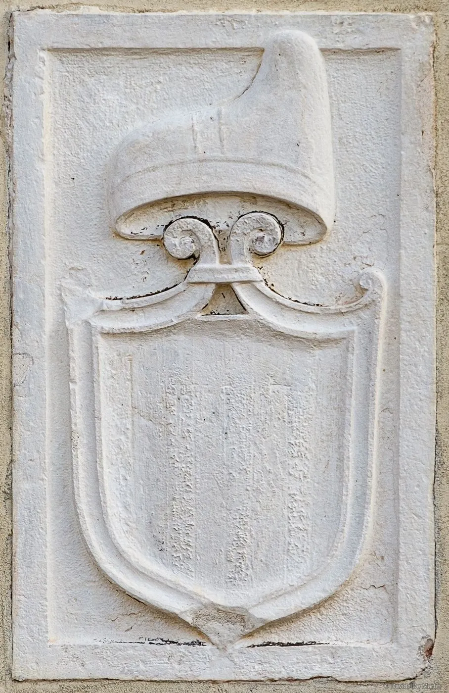 Stemma Grimani, Riva de la Ca' de Dio, Castello