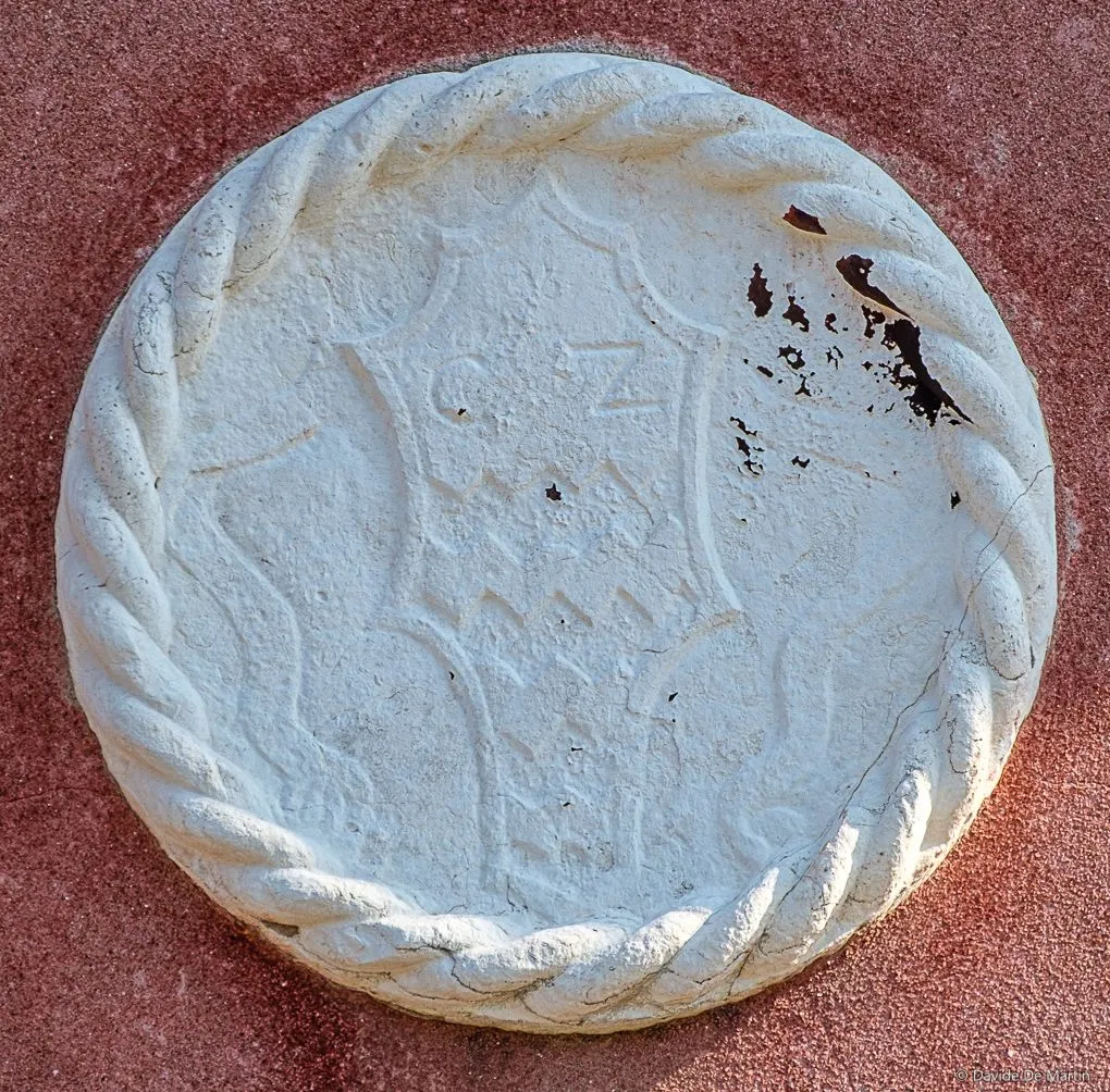 Stemma Ravagnin, Fondamenta Daniele Manin, Murano